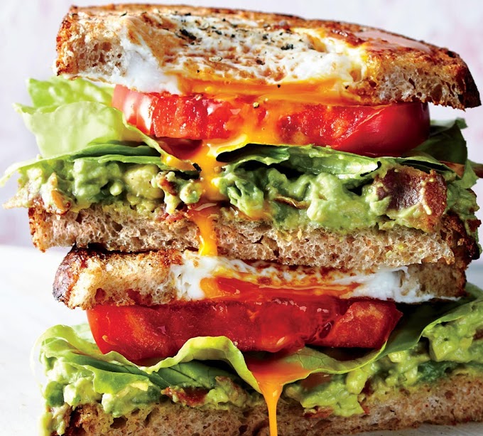 How to Make Egg in a Nest BLT Sandwiches