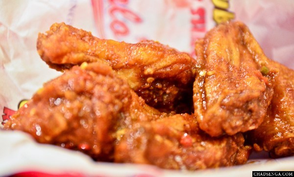 The Ultimate Wingsanity Challenge at Buffalo’s Wings N’ Things