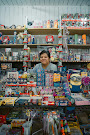 Comprehending the Distinctions between Wholesale and Retail Business