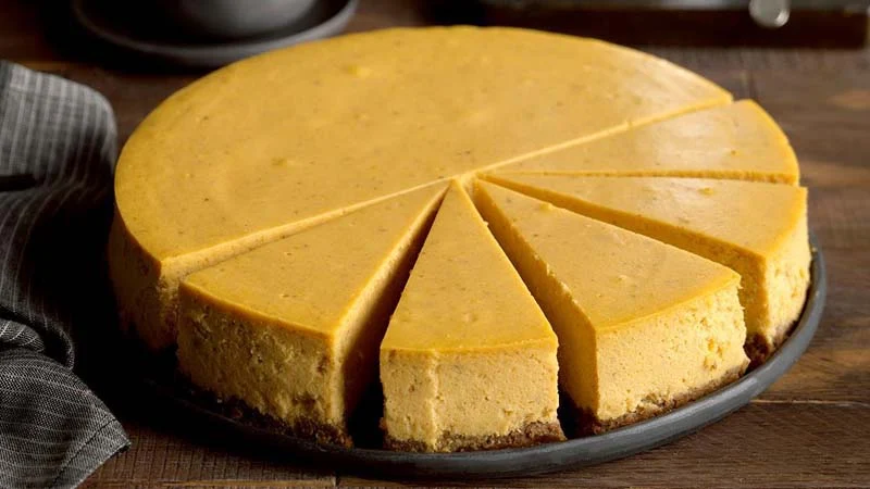 pumpkin spice cheesecake