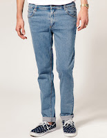 Carrot cut jeans