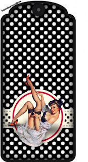 Pin Up en Negro y Rojo con Lunares: Etiquetas para Candy Buffete para Imprimir Gratis.