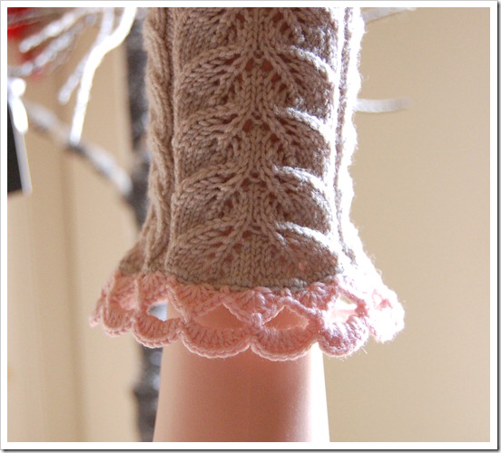 VM LEGWARMERS AW 12 VINTAGE CHALK 5