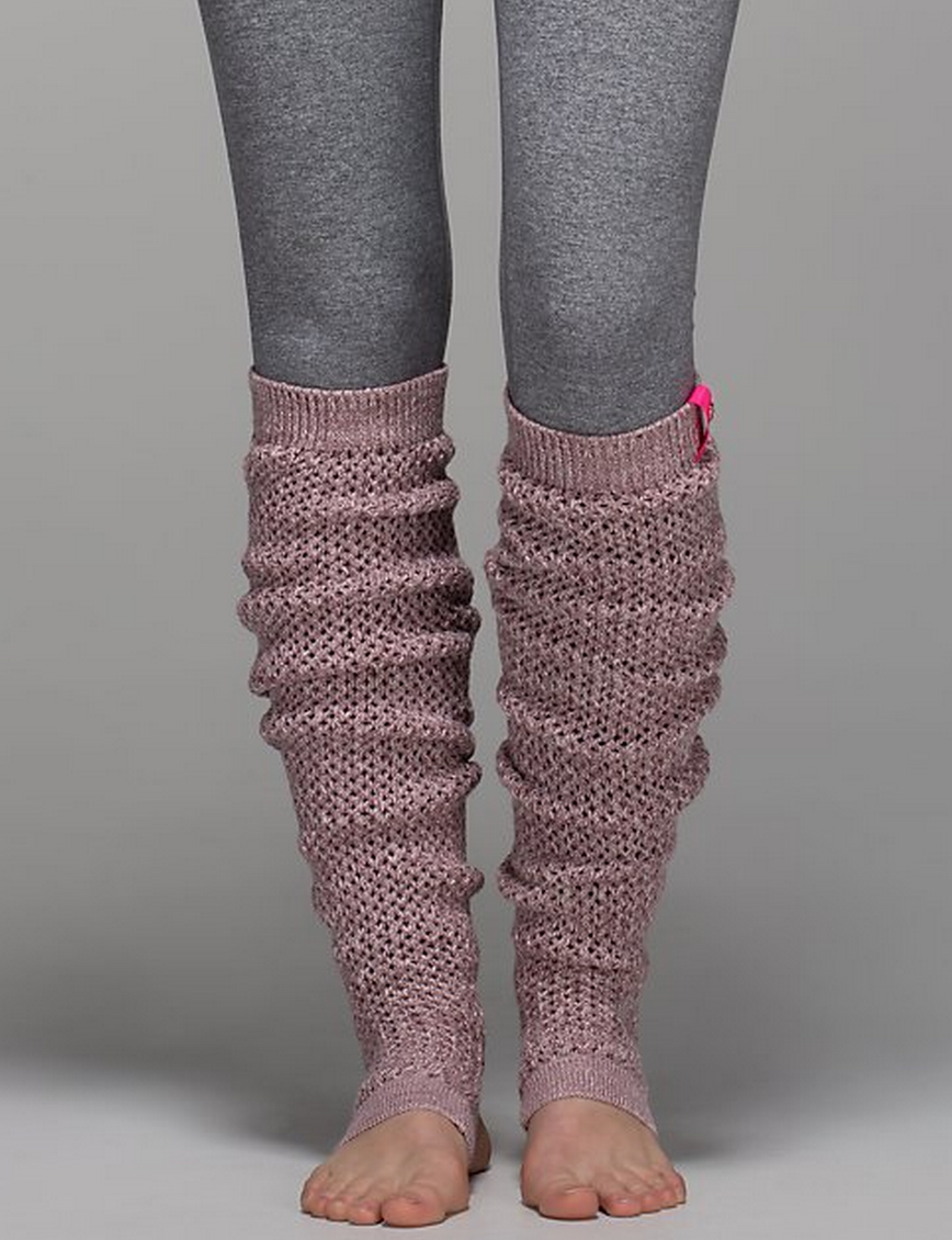 http://www.anrdoezrs.net/links/7680158/type/dlg/http://shop.lululemon.com/products/clothes-accessories/women-socks-and-underwear/Mind-Your-Practice-Leg-Warmer?cc=17450&skuId=3589855&catId=women-socks-and-underwear