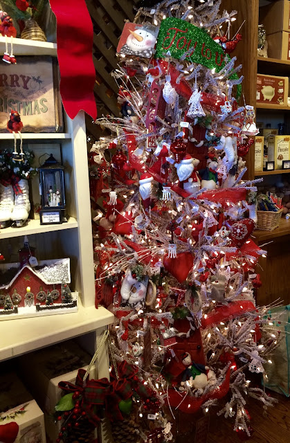 Nanaland: It's Beginning to Look A Lot Like Christmas....at Cracker Barrel that is!