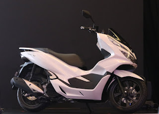 Warna Honda PCX 150 Wonderfull White