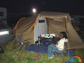 Tienda de campaña montada