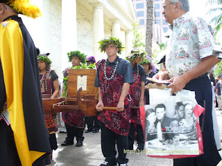 Procession2