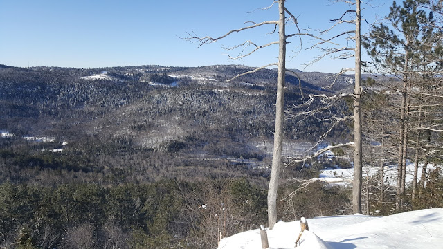 Au sommet de la Montagne du Tranchant