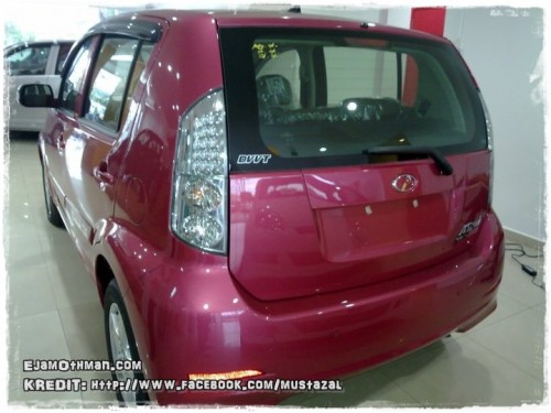 Mr Zaila & Mrs Zul: Perodua Myvi Limited Edition and its pink