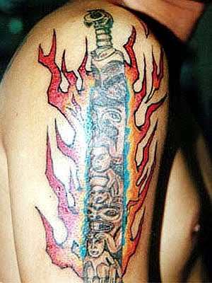 japanese samurai tattoos. japanese samurai sword tattoo