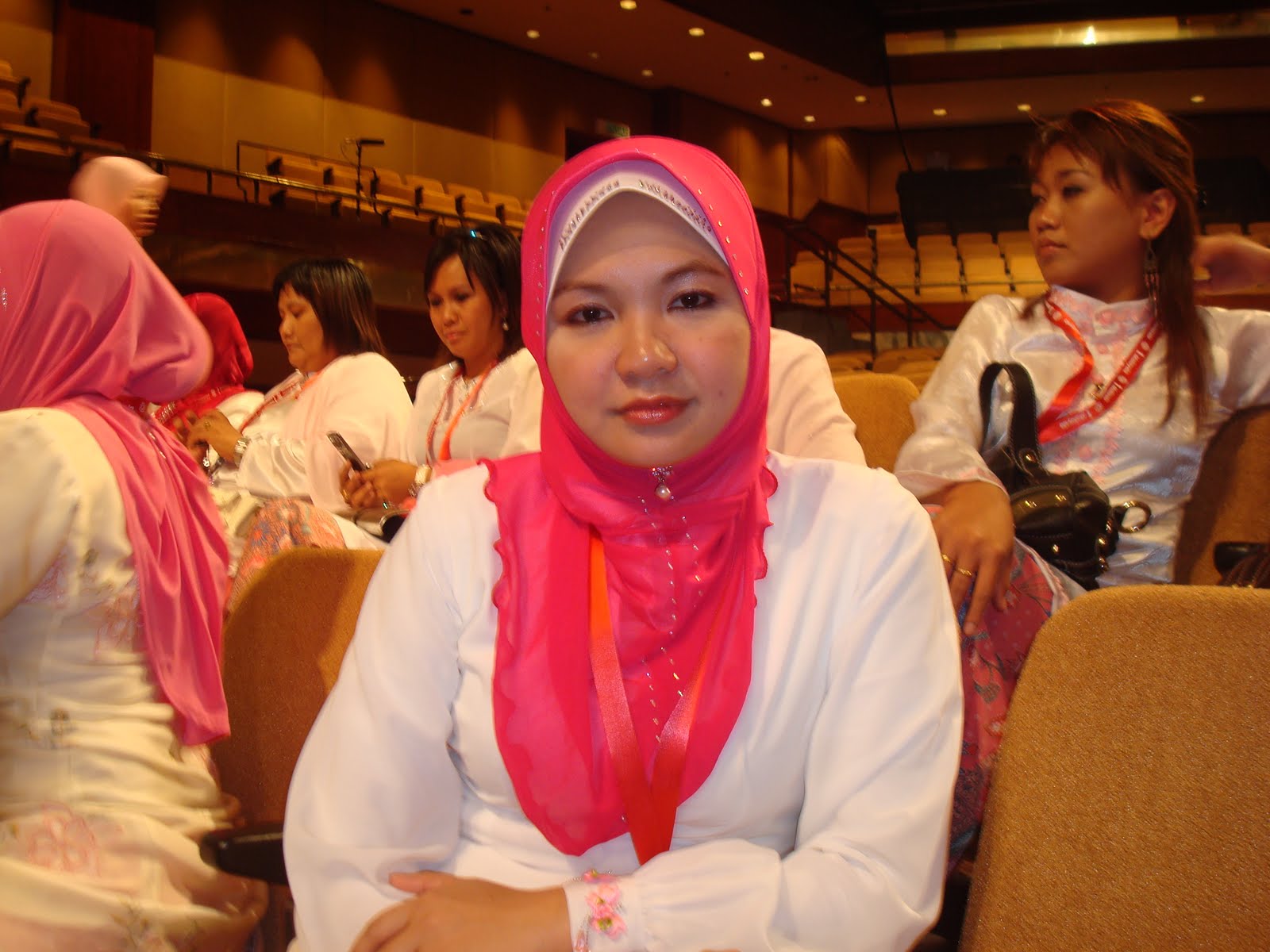 Puteri UMNO Kota Marudu: Redonah Bahanda Dianugerahkan ...