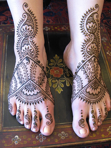Indian Mehndi Designs For Feet