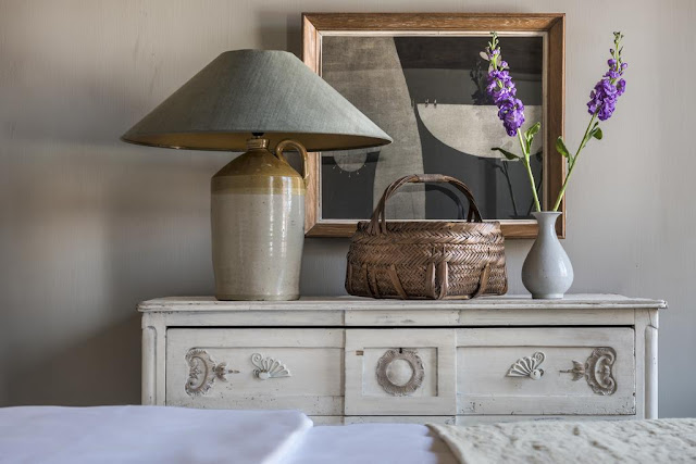 Belgian interior design by Natalie Haegeman in Katelijne White Rooms Bruges Apartment - found on Hello Lovely Studio