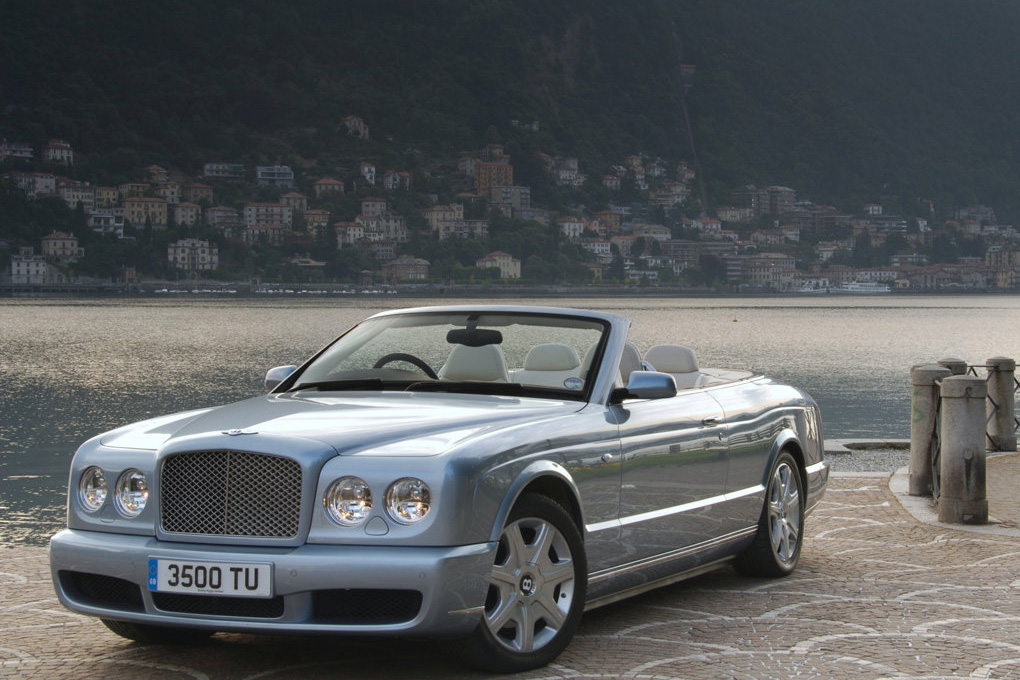 Bentley Azure the grand luxury car is now available in India