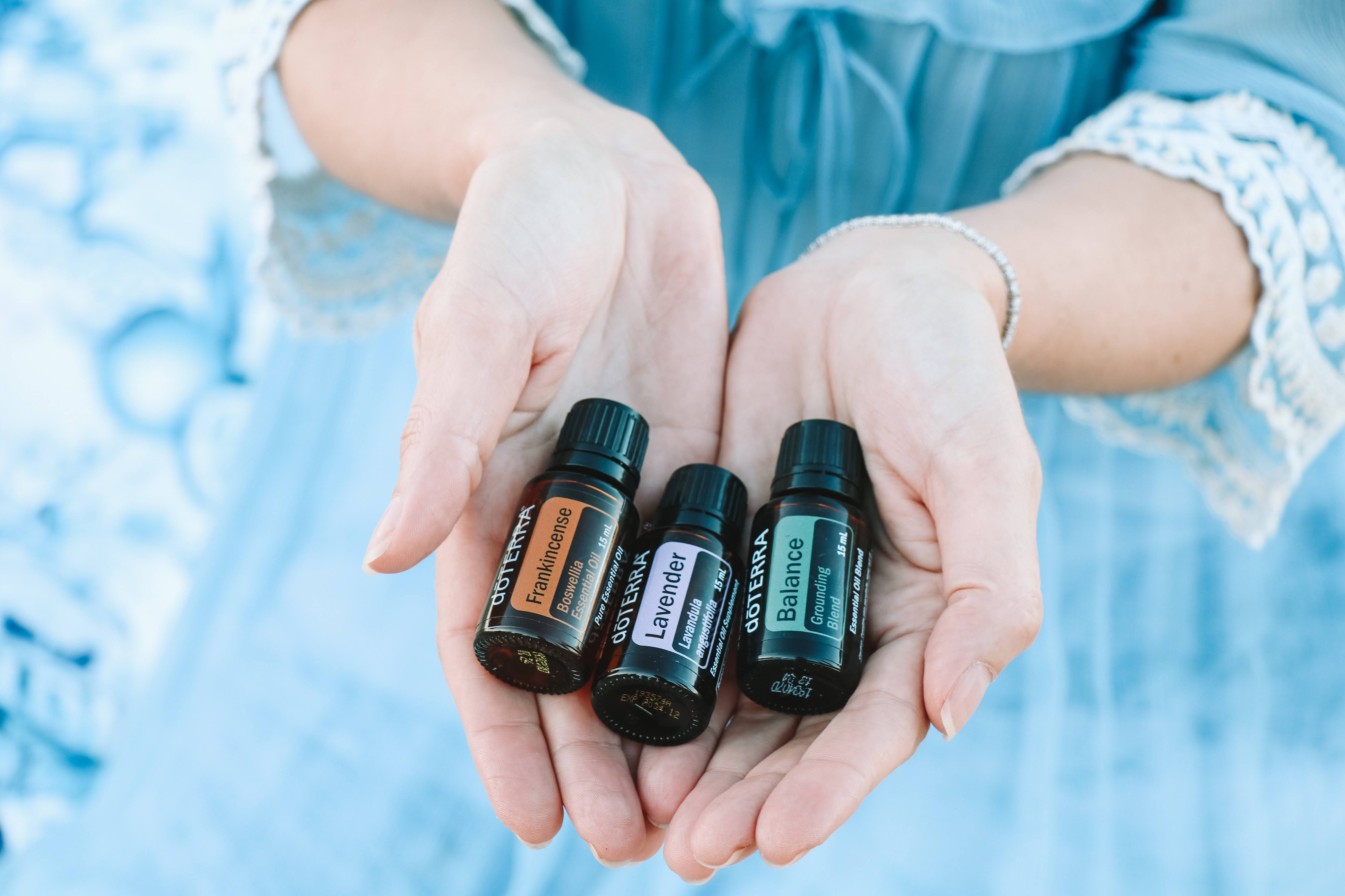 Natural Relief: Using Essential Oils to Alleviate A Stuffy Nose