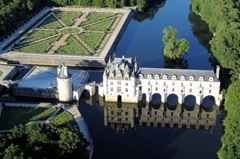 chenonceau chateaux de la loire.jpeg