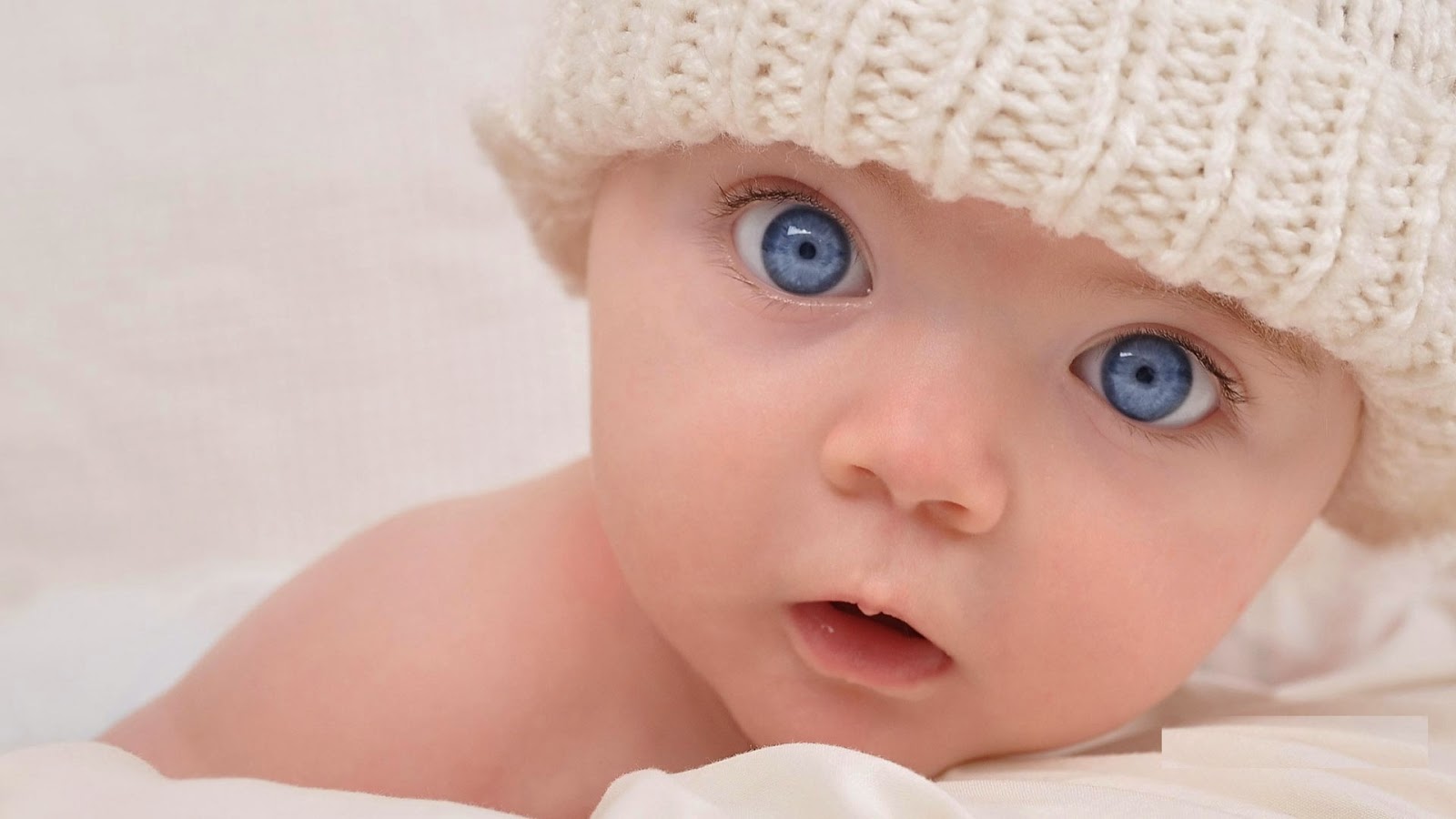 Cute Baby HD Wallpapers Free Download