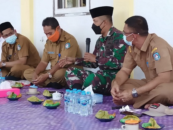 Doa Bersama Jelang Pembukaan TMMD Ke-111 TA. 2021 Kodim 1207/Pontianak di Desa Kuala Mandor B