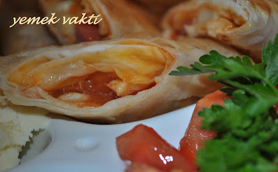 sosisli borek 1