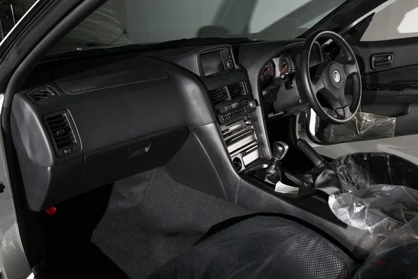 Interior Nissan Skyline GT-R R34 V-Spec II Nür