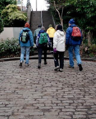 Between the 1890s and 1910s, sandstone cobbles were a a popular road-paving 