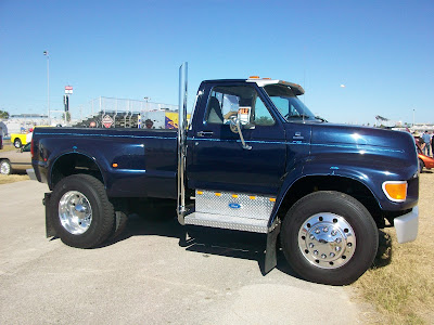 Ford F-800