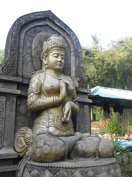 Arca / Patung Bercorak Hindu Budha, Peninggalan, Sejarah 