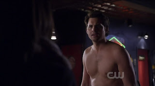 Kristoffer Polaha Shirtless on Life Unexpected s1e06