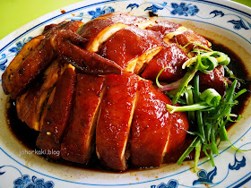 Fragrant-Sauce-Chicken-色香味-Chinatown-Food-Centre-Singapore