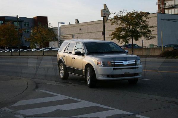 Ford Explorer 2011