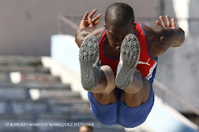 El saltador de  longitud  Maikel Massó, puso récord nacional cadete con su estirón hasta los 8.28 m