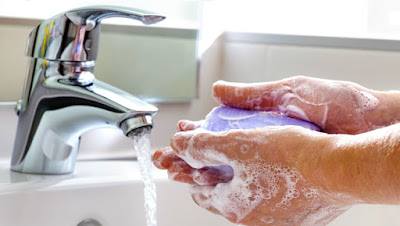Mencuci tangan yakni salah satu cara paling sederhana untuk menjaga anda tetap sehat 6 Cara Mencuci Tangan Yang Baik & Benar