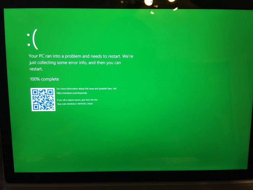 La storica Schermata Blu di Windows (BSOD) diventa Verde (GSOD) HTNovo