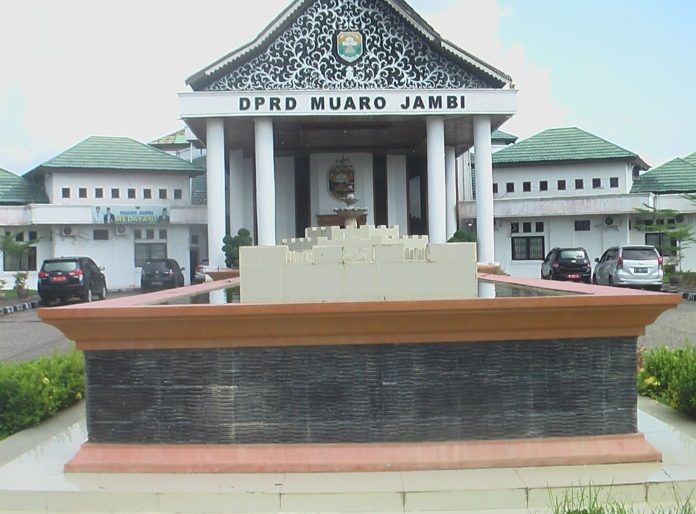 BK DPRD Muarojambi Kunker ke DPRD Kota Padang