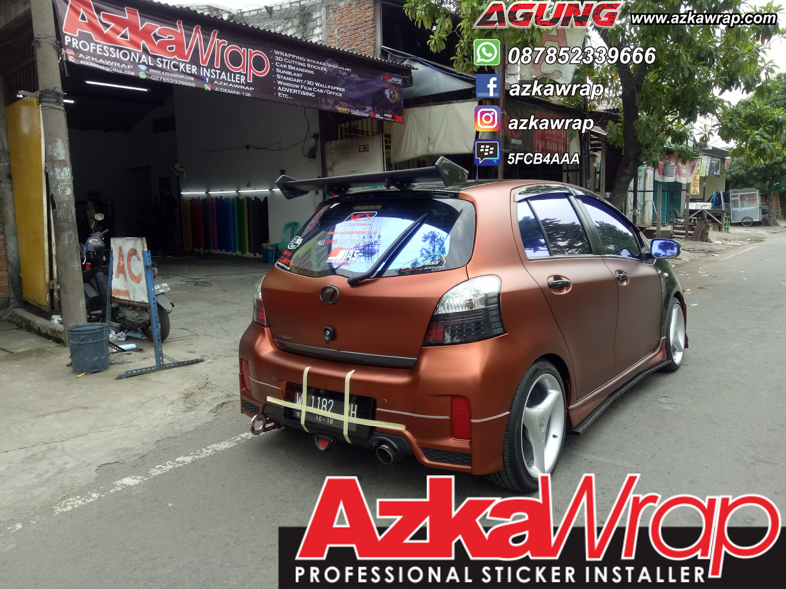 Sticker Mobil Keren Surabaya AzkaWrapcom