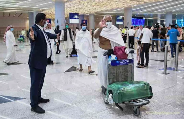 No institutional quarantine for Abroad pilgrims who received 2 doses of Vaccines approved in Saudi Arabia - Saudi-Expatriates.com