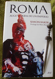 Portada del libro Roma. Auge y caída de un imperio, de Simon Baker