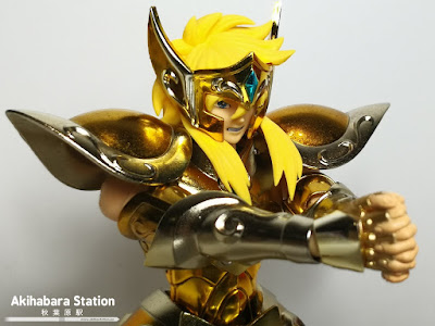 Review del Saint Cloth Myth EX Aquarius Hyoga Gold Cloth de Saint Seiya - Tamashii Nations