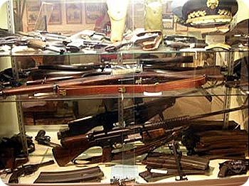 guns