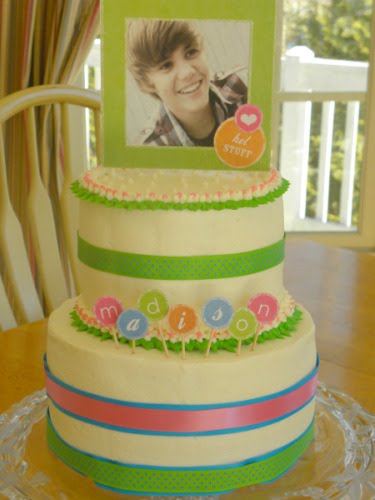 justin bieber zebra. ieber cake. justin ieber