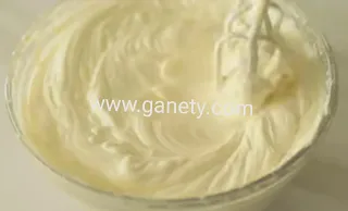 طريقة عمل بودينج الجيلي البسكويت والكريمة