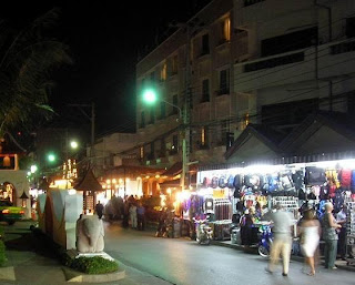 nares damri road night hua hin