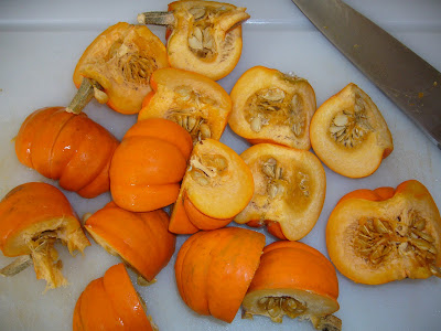 mini pumpkins from 2 green acres a maryland garden blog