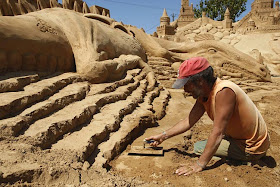 Giant Beautiful Sand Sculpture Arts Festival in 2009