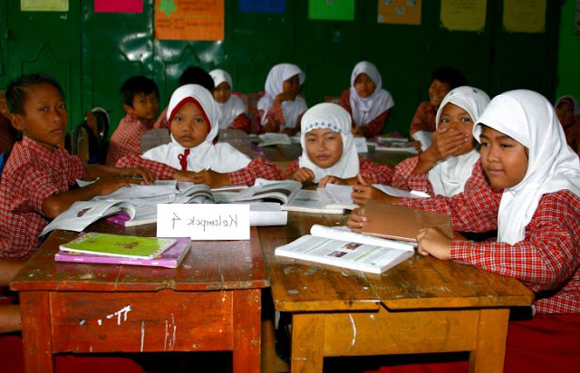 EDUCATION IN INDONESIA