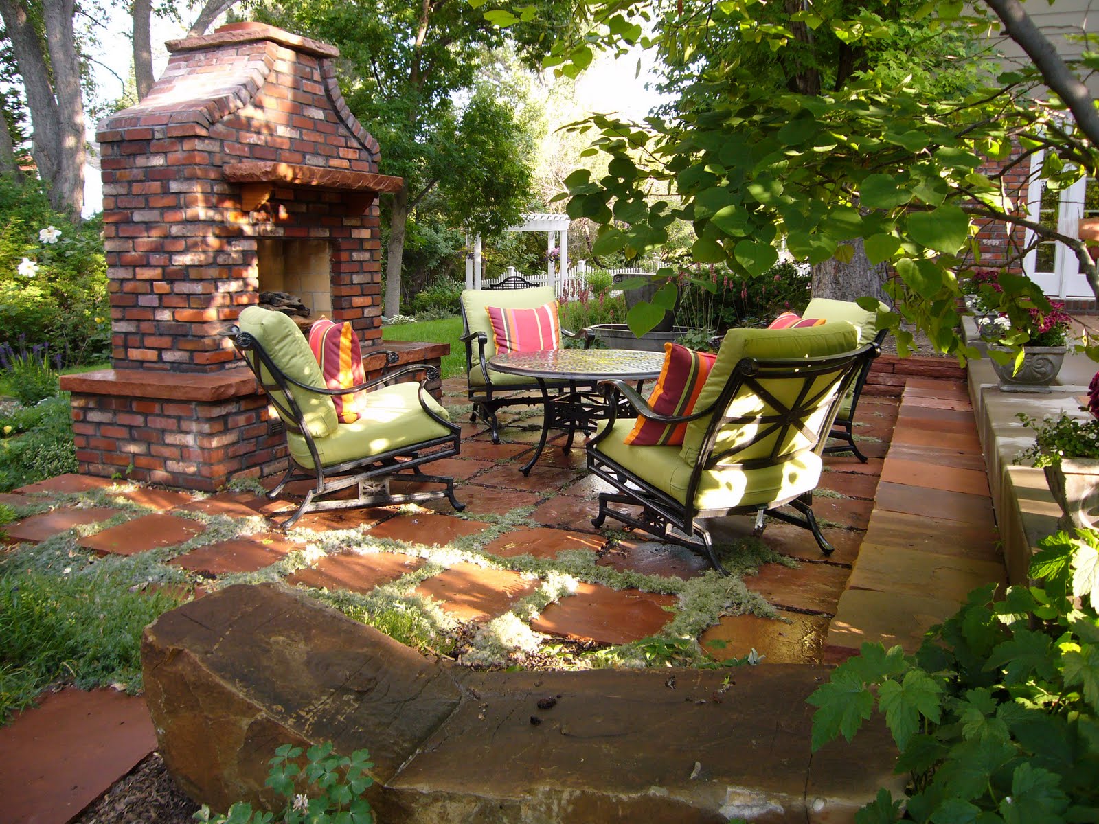 Apartment Small Patio Designs