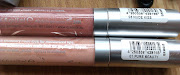 Auch die Lippen blieben größtenteils in Nude mit den XXXL Nudes gloss von . (imag )