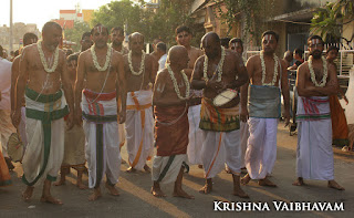 Garuda Vahanam,Purappadu,Yeasal,Video Divya Prabhandam, Brahmotsavam,Sri Parthasarathy Perumal,Chithirai, Triplicane,   Thiruvallikeni, Utsavam