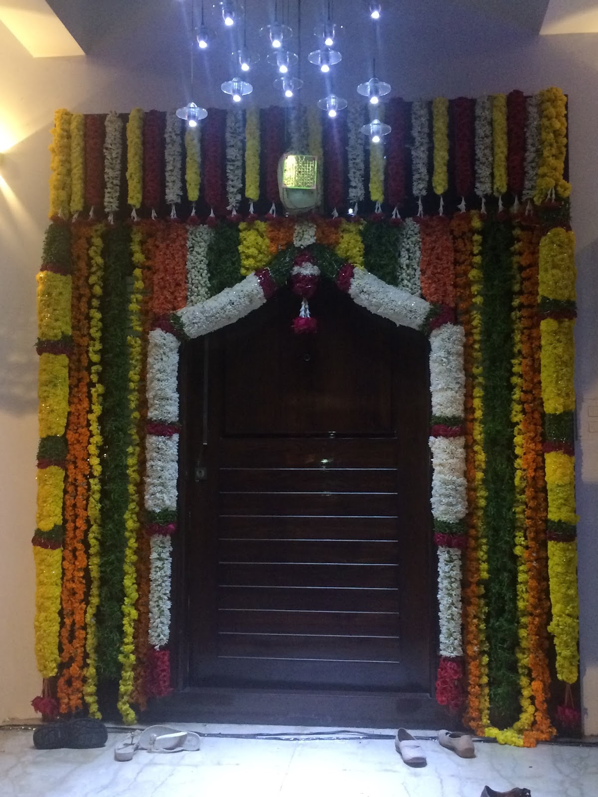 Indian Wedding Door Decorations Wedding Ideas U Inspiration